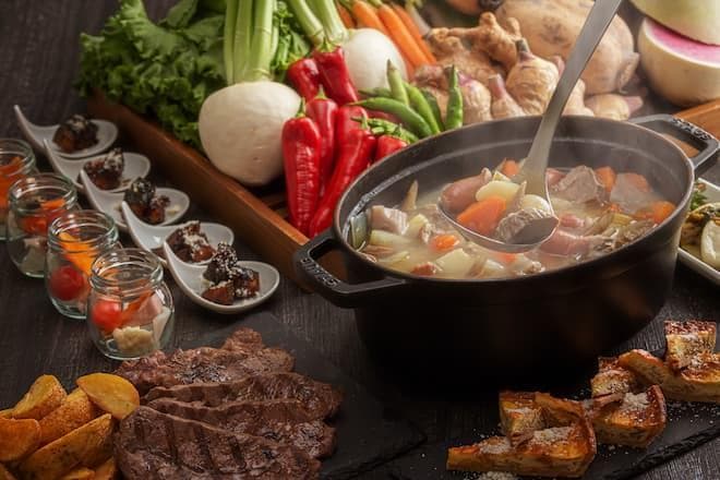 「ANAクラウンプラザホテル福岡」 クラウンカフェ【2名様分ランチ券】【福岡市】