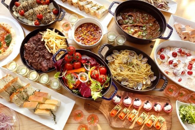 「ANAクラウンプラザホテル福岡」 クラウンカフェ【2名様ディナー券】【福岡市】